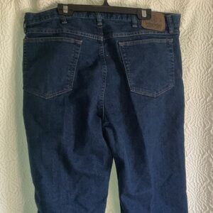 Wrangler Men's Deep Indigo Relaxed Jeans